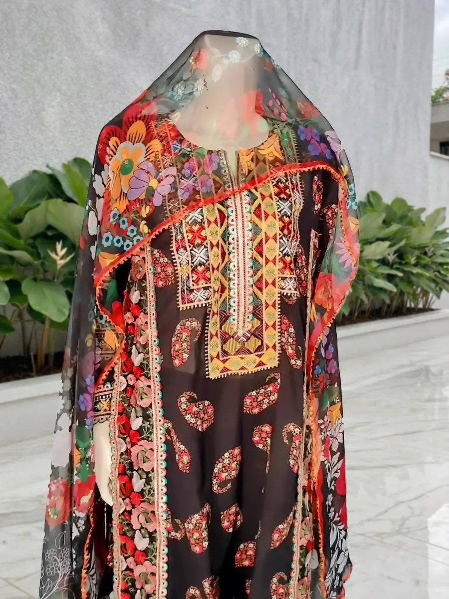 Embroidered Lawn Three-Piece, photo 2 of 3