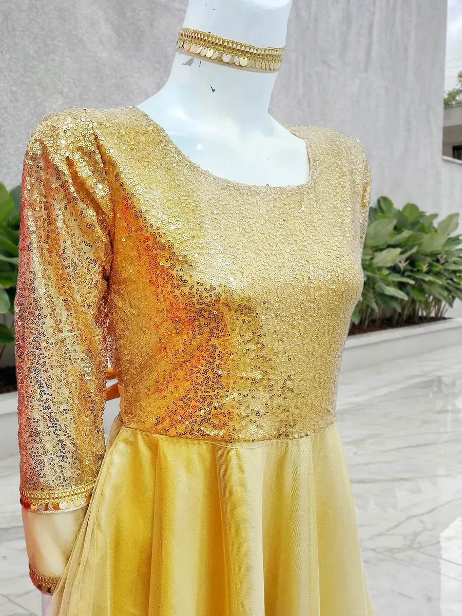 Golden Sitara Frock, photo 2 of 4