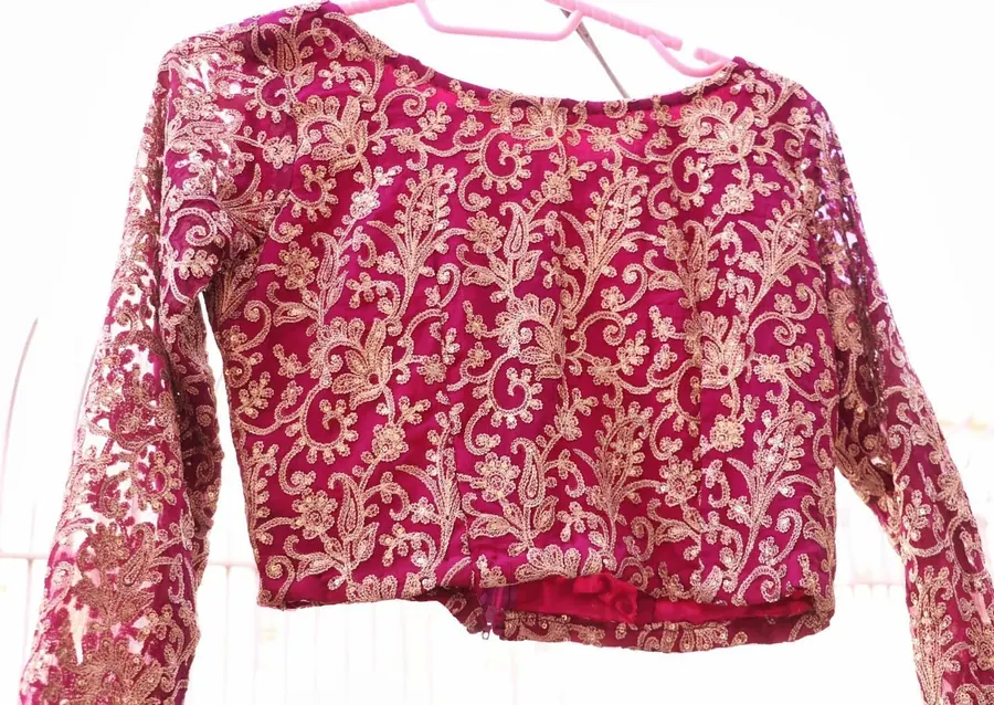 Magenta, photo 5 of 6