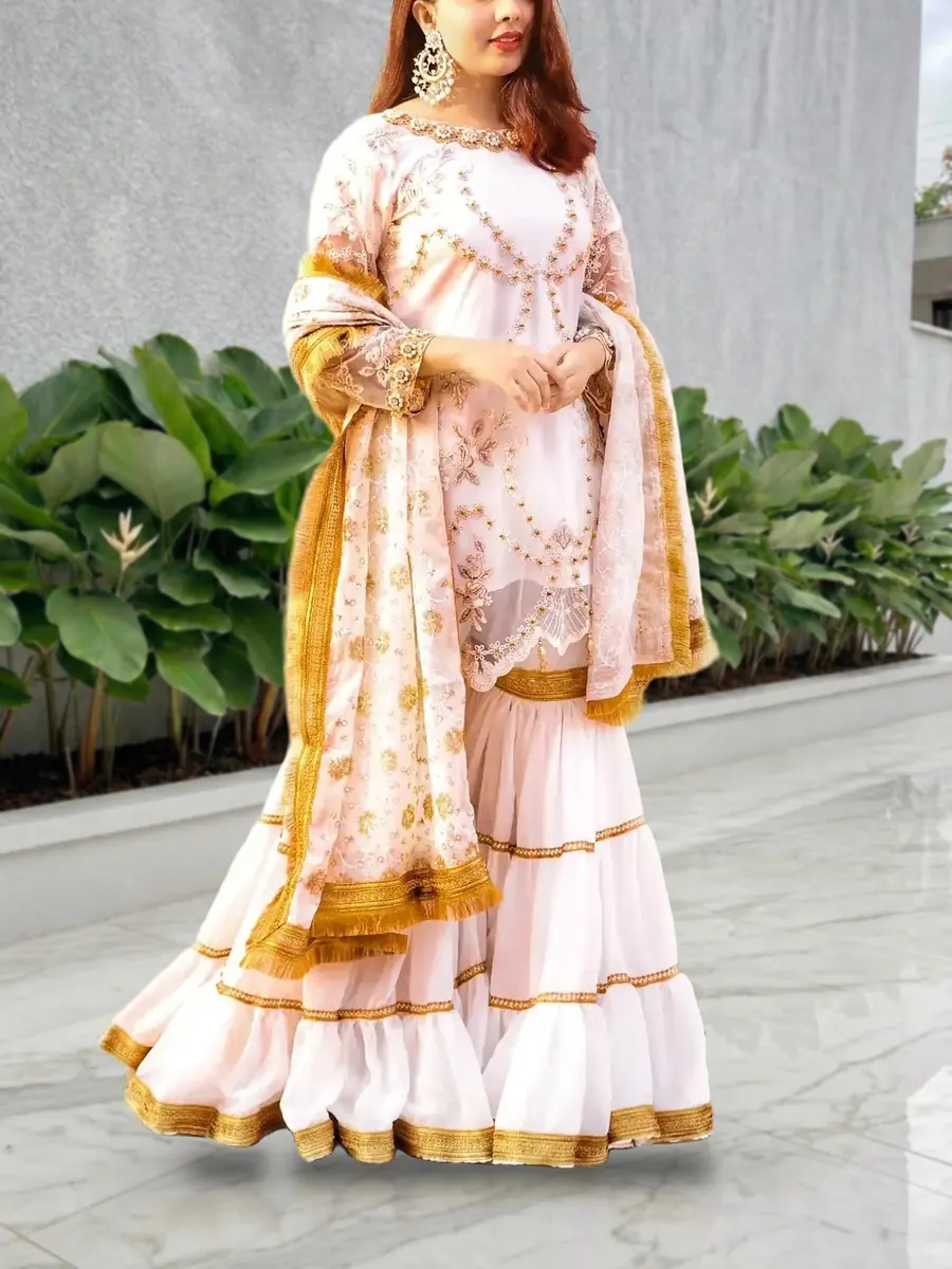 Pearl Farshi Gharara Set, photo 2 of 8