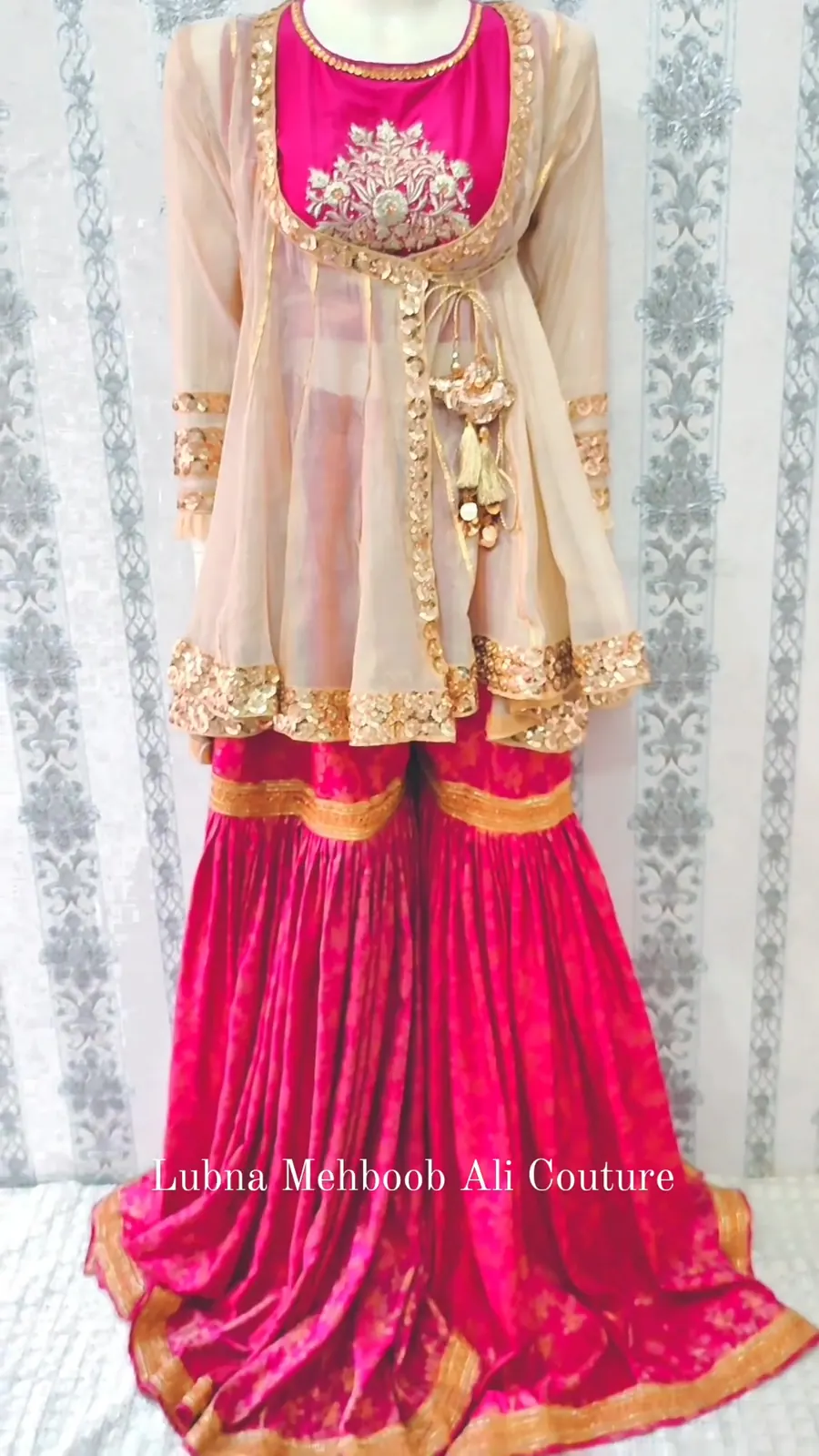 Pink and Gold Wedding Set, photo 3 of 4
