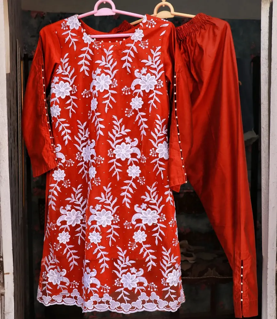 Red Embroidered Cotton Silk Suit, photo 2 of 2