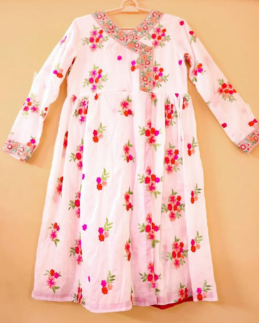 White Booti Angrakha Frock, photo 7 of 8