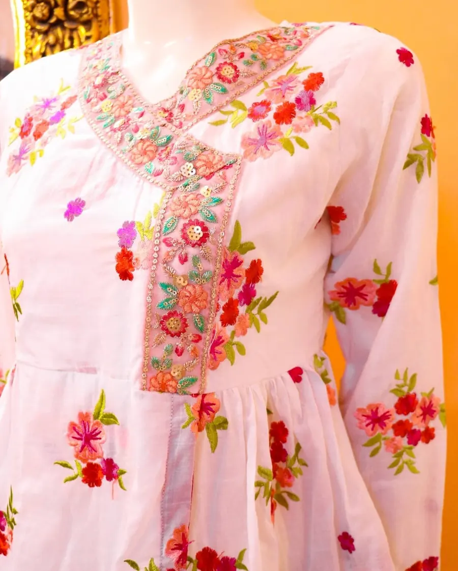 White Booti Angrakha Frock, photo 8 of 8