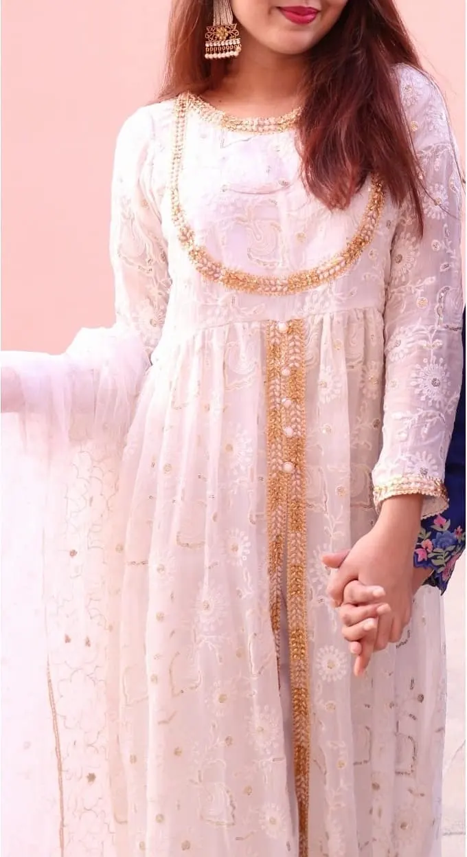 White and Gold Chikankari Peshwas, photo 4 of 8