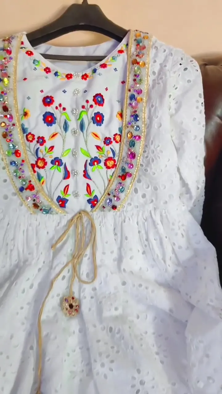 White Lilly Chikankari Frock, photo 4 of 4