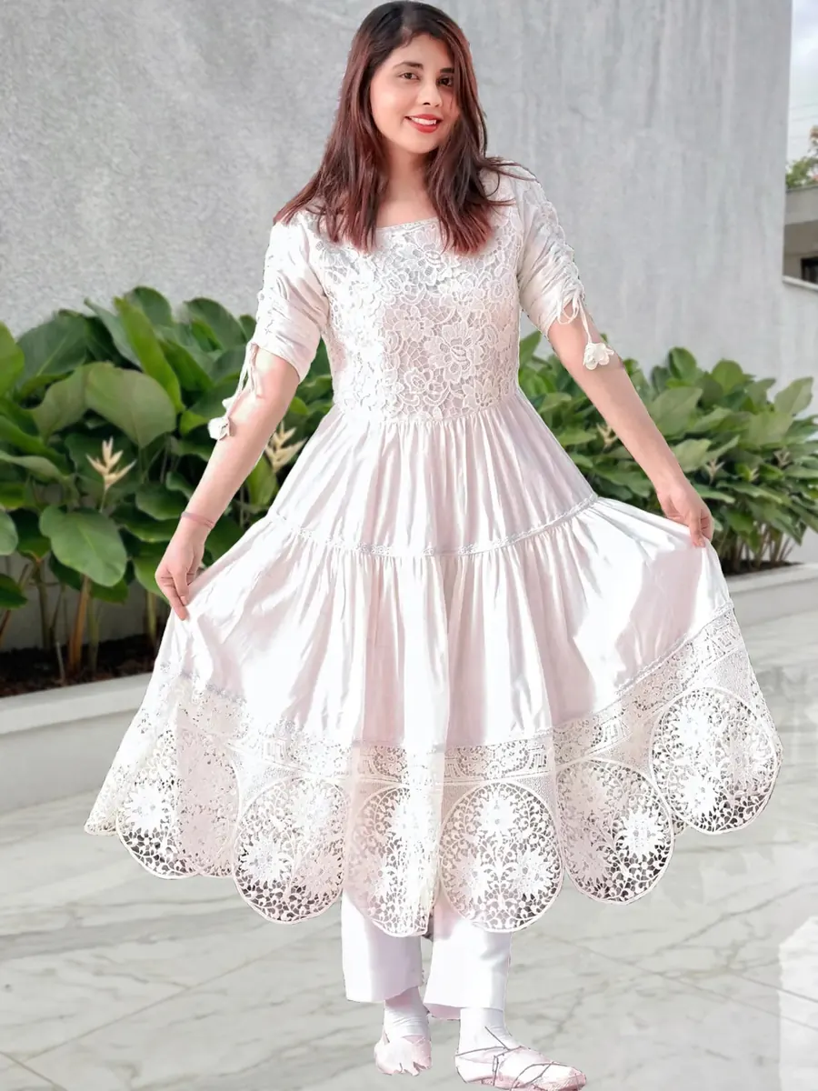 White Lily Frill Frock, photo 3 of 4