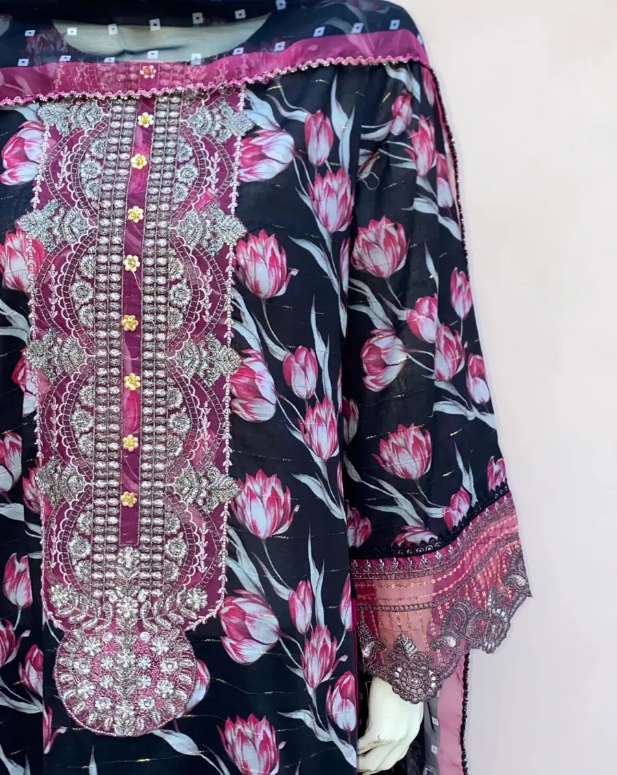 Zari Bahar, photo 6 of 8